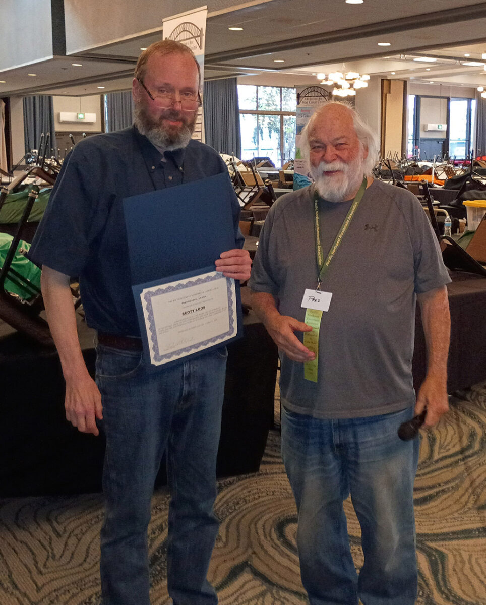 PNNA Presidential Award presented by Rick Schulz to Scott Loos.